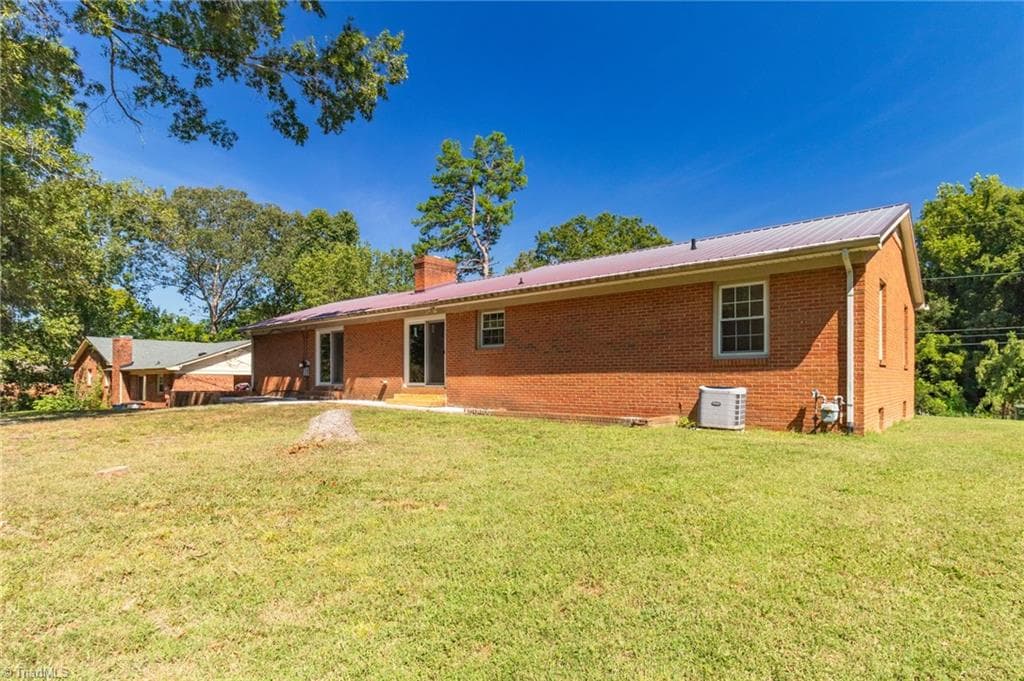 Stick/Site Built at 115 Monroe Drive, Lexington NC 27292, photo 32 of 33