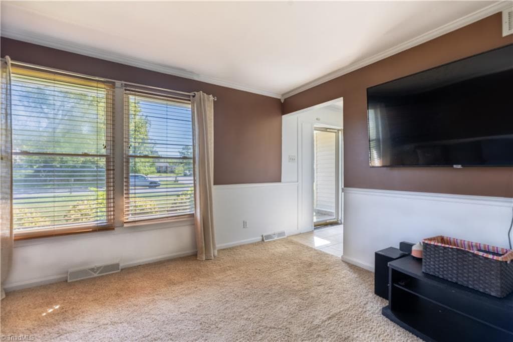Stick/Site Built at 3006 Saxon Place, Greensboro NC 27406, photo 15 of 26