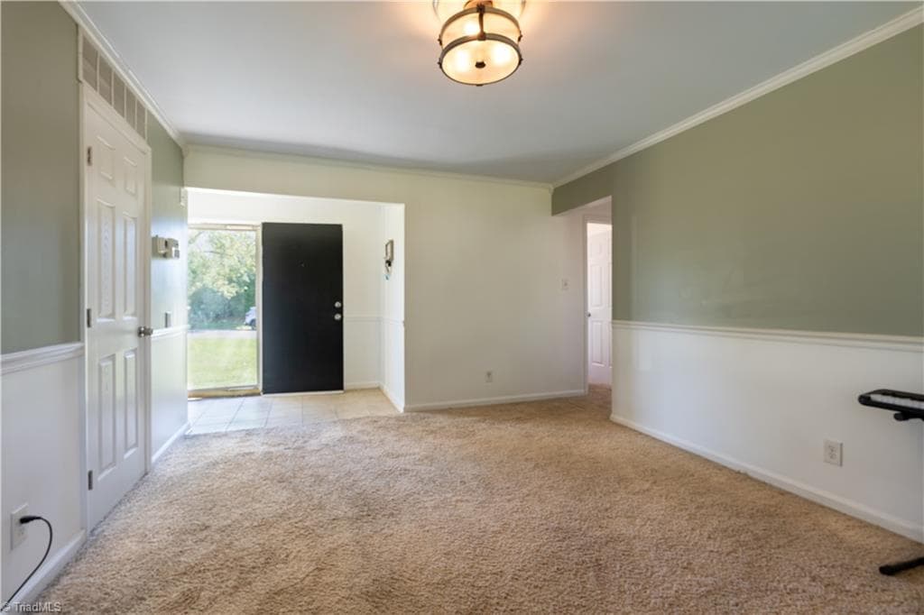 Stick/Site Built at 3006 Saxon Place, Greensboro NC 27406, photo 8 of 26
