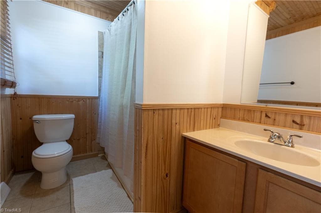 Stick/Site Built at 3006 Saxon Place, Greensboro NC 27406, photo 21 of 26