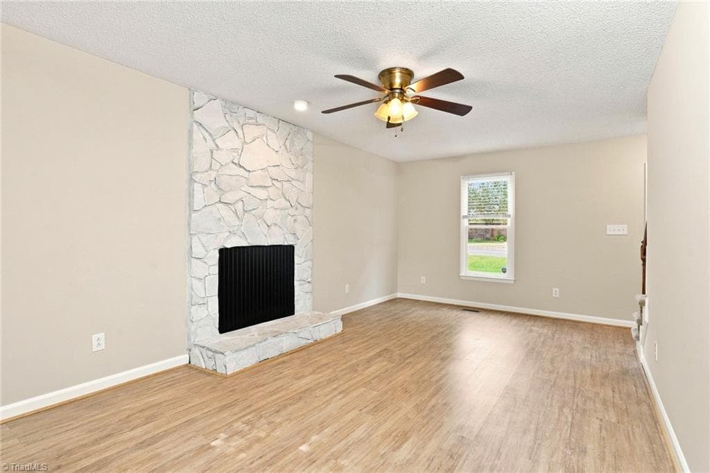 Stick/Site Built at 205 Lorraine Drive, Winston-Salem NC 27107, Winston-Salem, photo 5 of 22