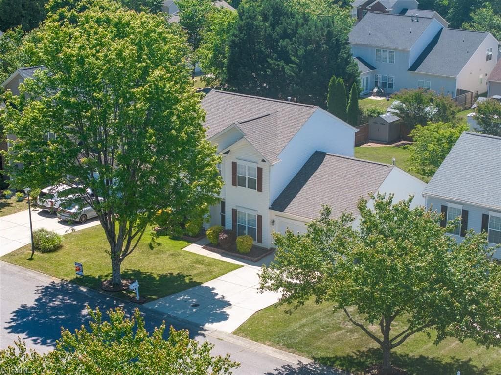Stick/Site Built at 4236 Laurel Ridge Circle, Winston-Salem NC 27107, photo 2 of 36