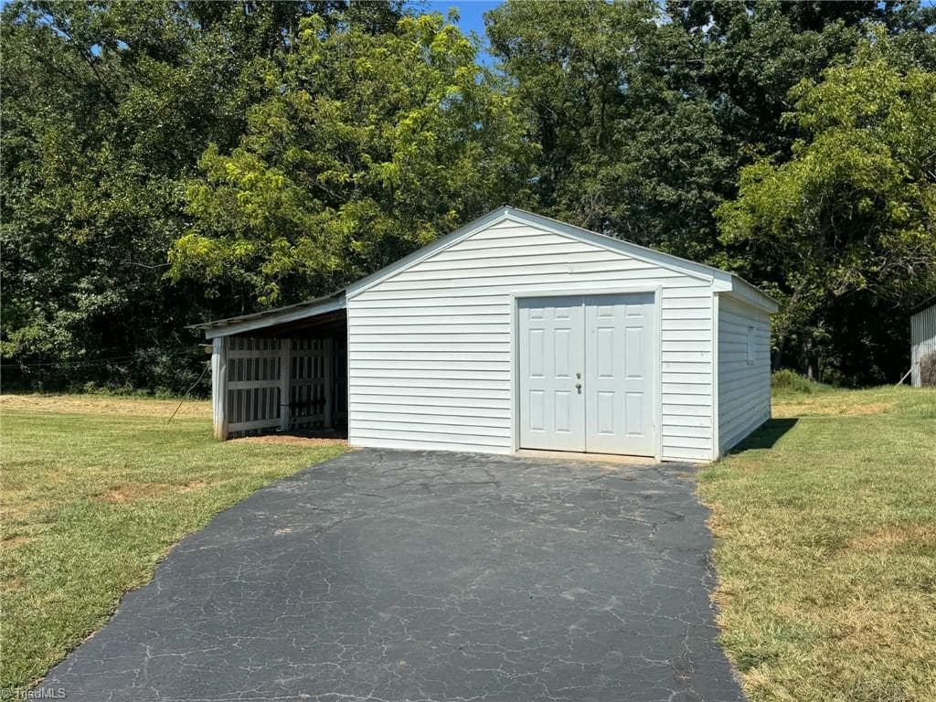 Stick/Site Built at 2709 Murray Road, State Road NC 28676, State Road, photo 63 of 76