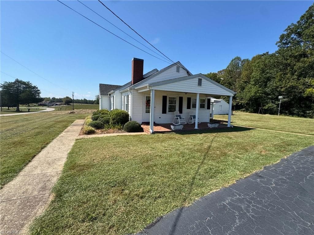 Stick/Site Built at 2709 Murray Road, State Road NC 28676, State Road, photo 7 of 76