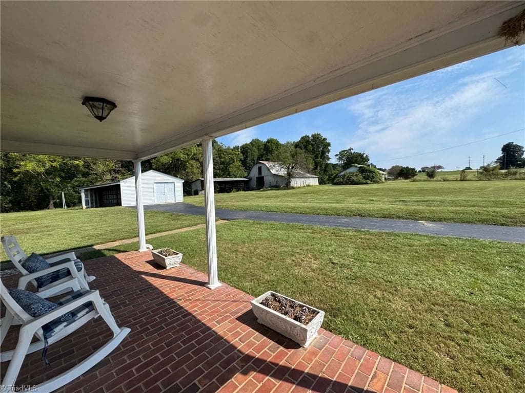 Stick/Site Built at 2709 Murray Road, State Road NC 28676, State Road, photo 15 of 76