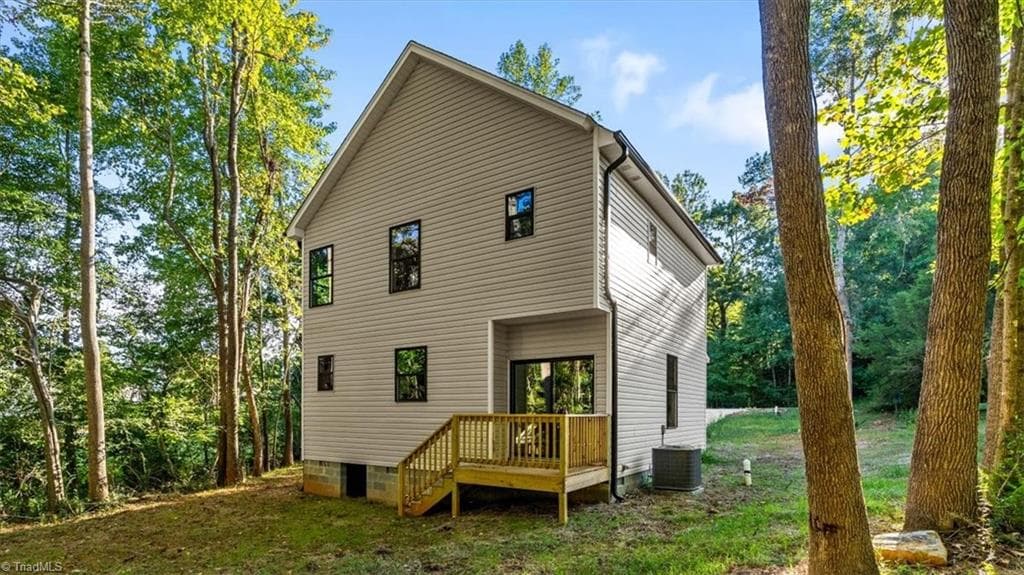 Stick/Site Built at 215 Carriage Loop, Burlington NC 27217, photo 33 of 35