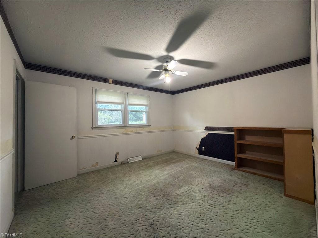 Retail at 4285 W Pine Street, Mount Airy NC 27030, photo 18 of 26