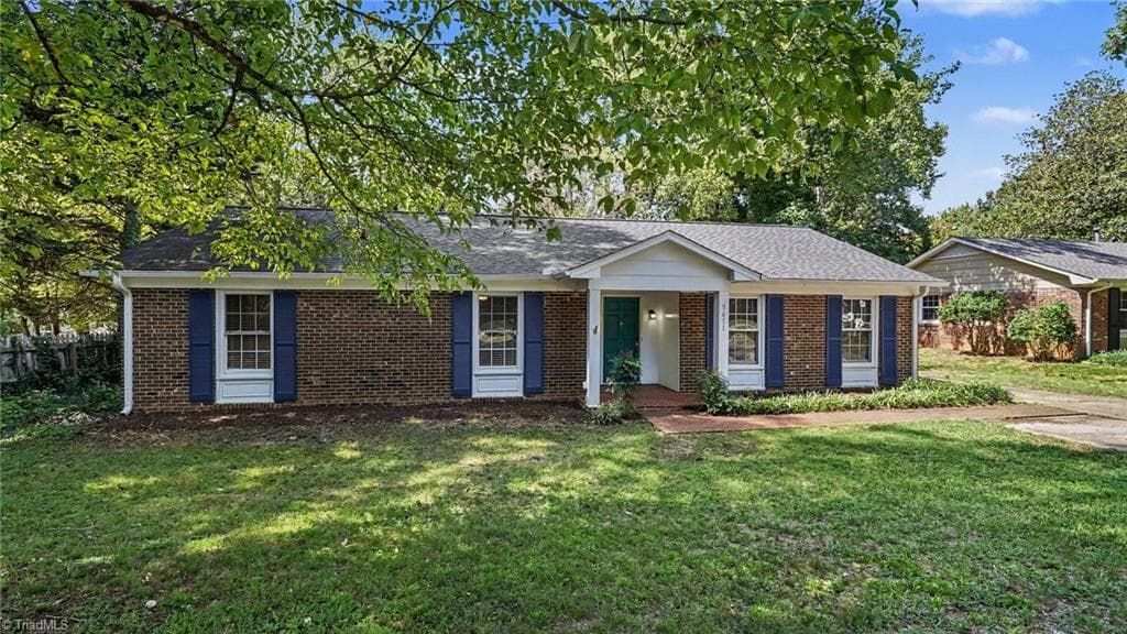 5411 Amberhill Drive, Greensboro NC 27455