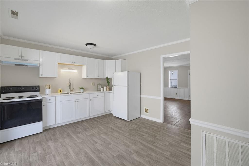 Stick/Site Built at 340 Vista Circle, Winston-Salem NC 27106, Winston-Salem, photo 29 of 70