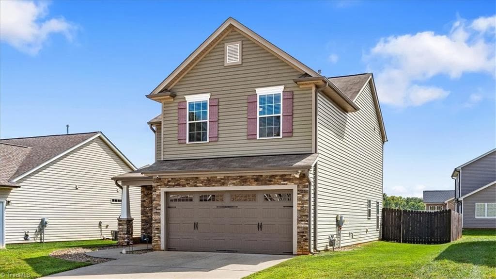 Stick/Site Built at 1391 Land Grove Drive, Kernersville NC 27284, photo 3 of 37