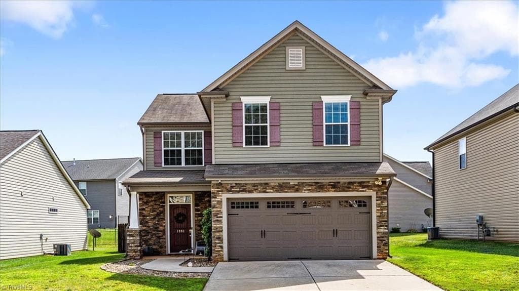 1391 Land Grove Drive, Kernersville NC 27284
