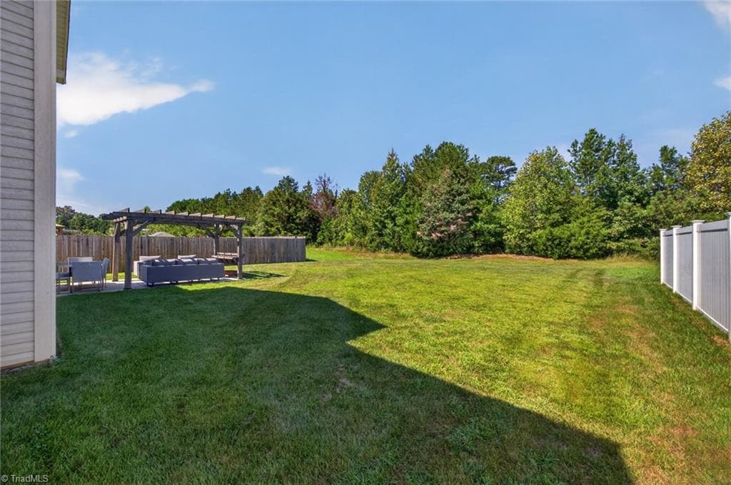 Stick/Site Built at 2460 Dog Leg Drive, Winston-Salem NC 27103, Winston-Salem, photo 35 of 36
