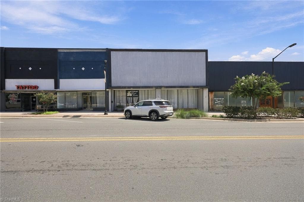 223 S Scales Street, Reidsville NC 27320