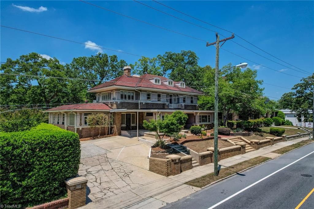 Office at 811 N Elm Street, Greensboro NC 27401, Greensboro, photo 11 of 88