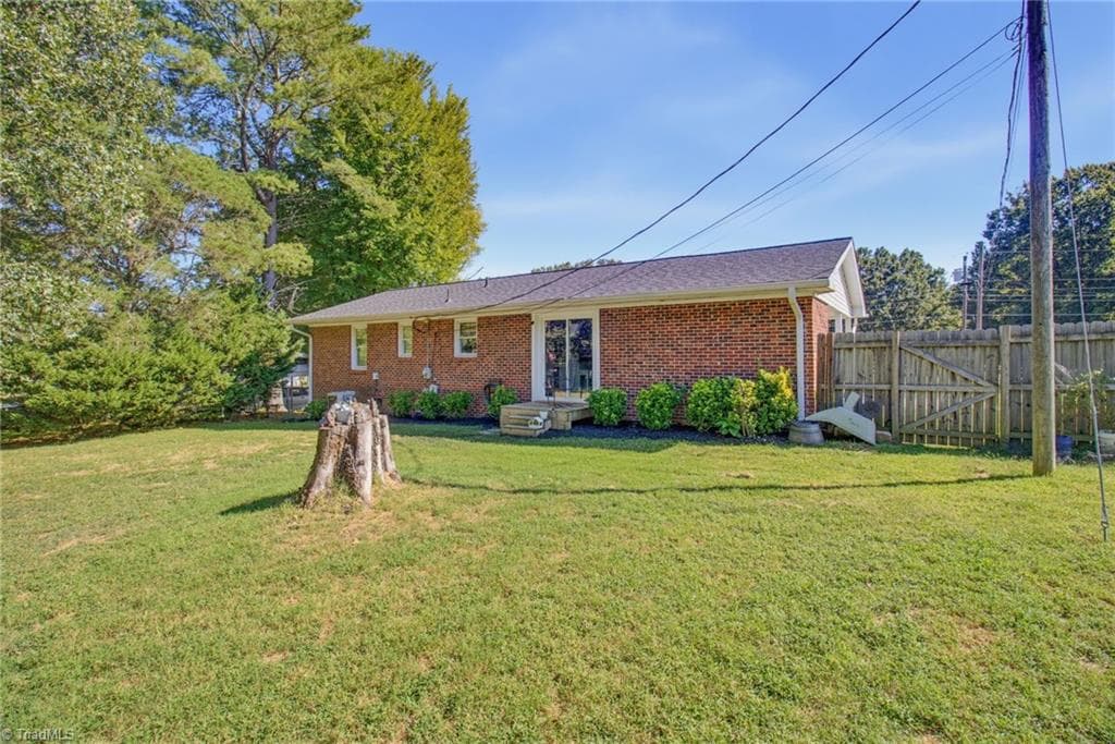 Stick/Site Built at 309 Bedford Drive, Eden NC 27288, Eden, photo 55 of 62