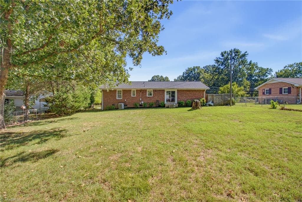Stick/Site Built at 309 Bedford Drive, Eden NC 27288, Eden, photo 57 of 62
