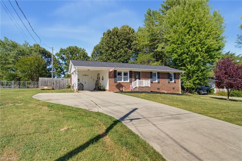 Stick/Site Built at 309 Bedford Drive, Eden NC 27288, Eden, photo 7 of 62