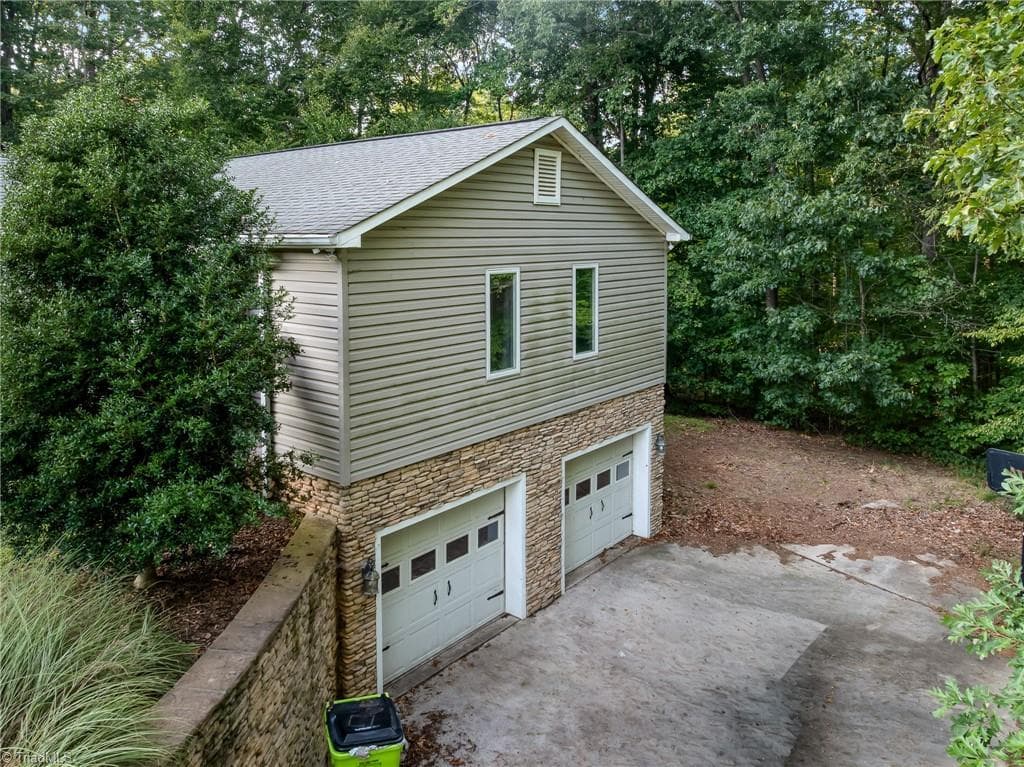 Stick/Site Built at 1885 Helmstetler Road, Lexington NC 27295, Lexington, photo 2 of 25