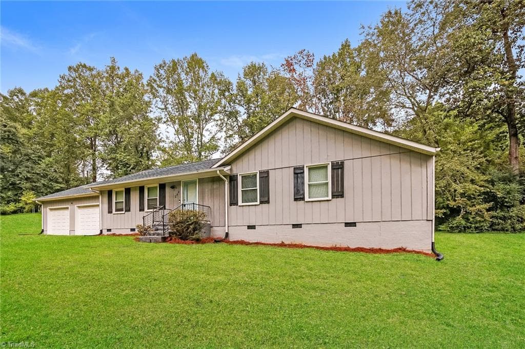 Stick/Site Built at 244 Brookside Drive, Millers Creek NC 28651, photo 18 of 20