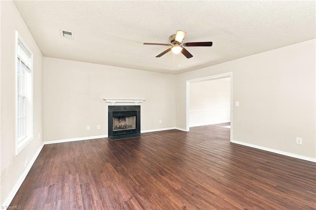 Stick/Site Built at 1495 Fiddlers Knoll Drive, Kernersville NC 27284, photo 3 of 22