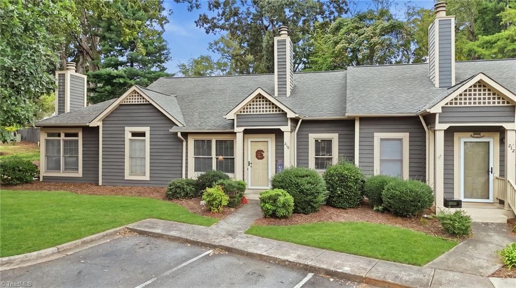 210 Tabor View Lane, Winston-Salem NC 27106