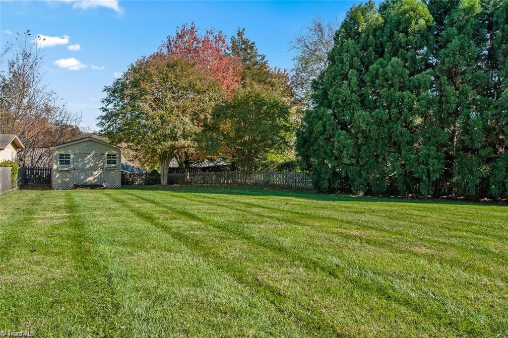 Stick/Site Built at 1409 Wisteria Court, High Point NC 27265, photo 27 of 28