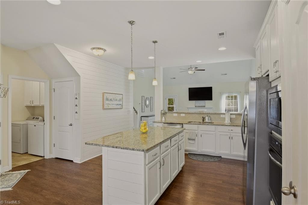Stick/Site Built at 4558 Jasper Ridge Drive, Clemmons NC 27012, photo 10 of 31