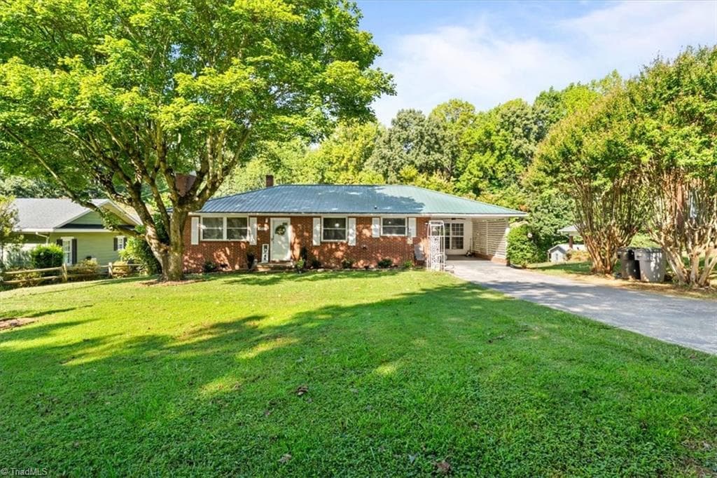 1539 shady Drive, Asheboro NC 27203