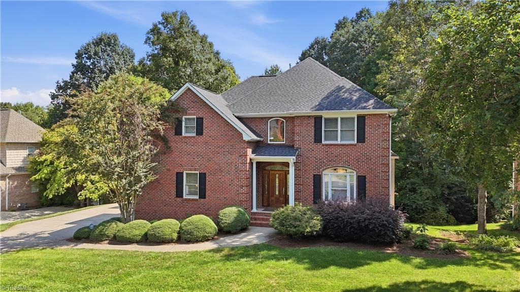 246 Broadmoor Drive, Advance NC 27006