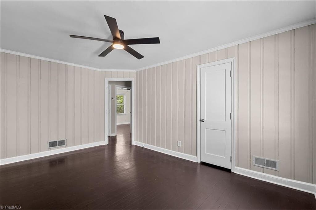 Stick/Site Built at 110 Mayflower Drive, Greensboro NC 27403, photo 20 of 49