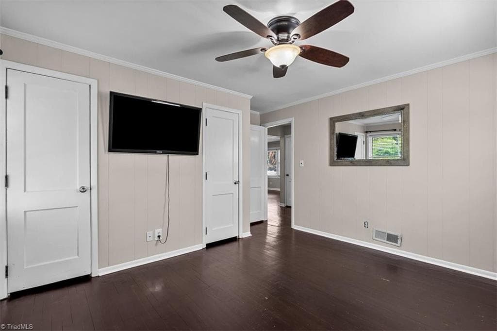 Stick/Site Built at 110 Mayflower Drive, Greensboro NC 27403, photo 24 of 49