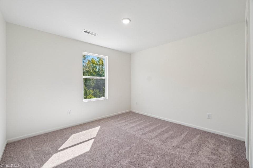 Stick/Site Built at 104 WELLER Lane, Thomasville NC 27360, photo 11 of 19