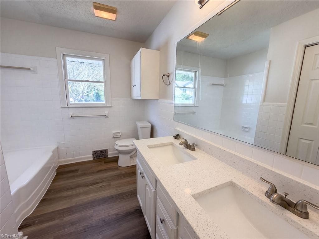 Stick/Site Built at 101 Tipperary Lane, Winston-Salem NC 27104, Winston-Salem, photo 13 of 20