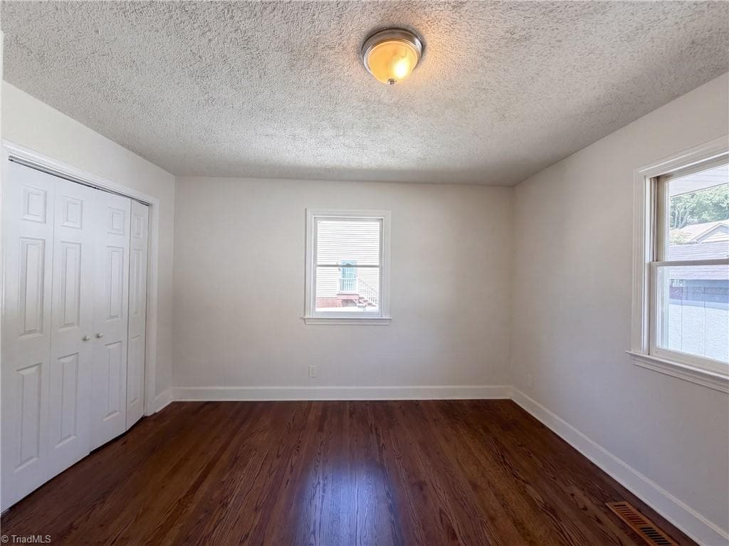 Stick/Site Built at 101 Tipperary Lane, Winston-Salem NC 27104, Winston-Salem, photo 14 of 20