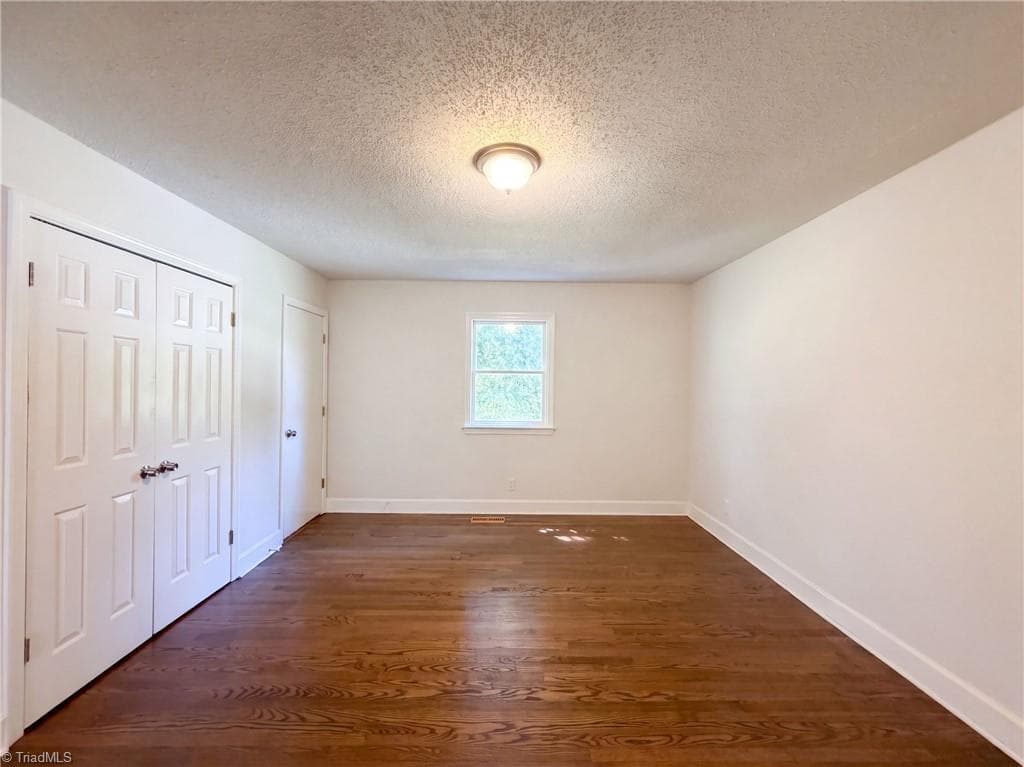 Stick/Site Built at 101 Tipperary Lane, Winston-Salem NC 27104, Winston-Salem, photo 18 of 20