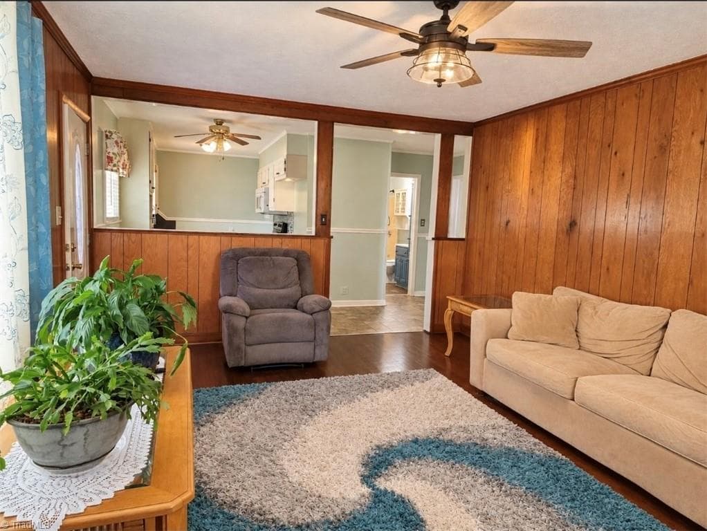 Stick/Site Built at 1013 Frank Street, Mount Airy NC 27030, Mount Airy, photo 5 of 44