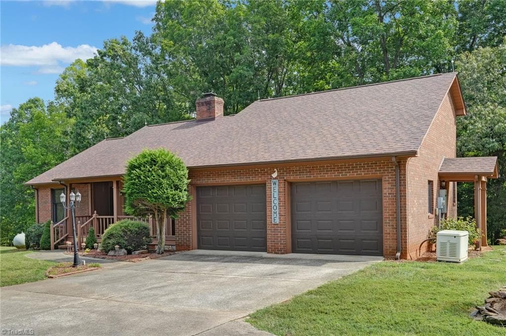 Stick/Site Built at 1203 Brooks Road, Reidsville NC 27320, Reidsville, photo 33 of 98