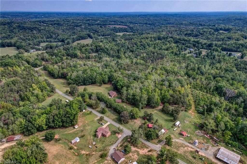 Stick/Site Built at 1203 Brooks Road, Reidsville NC 27320, Reidsville, photo 27 of 98