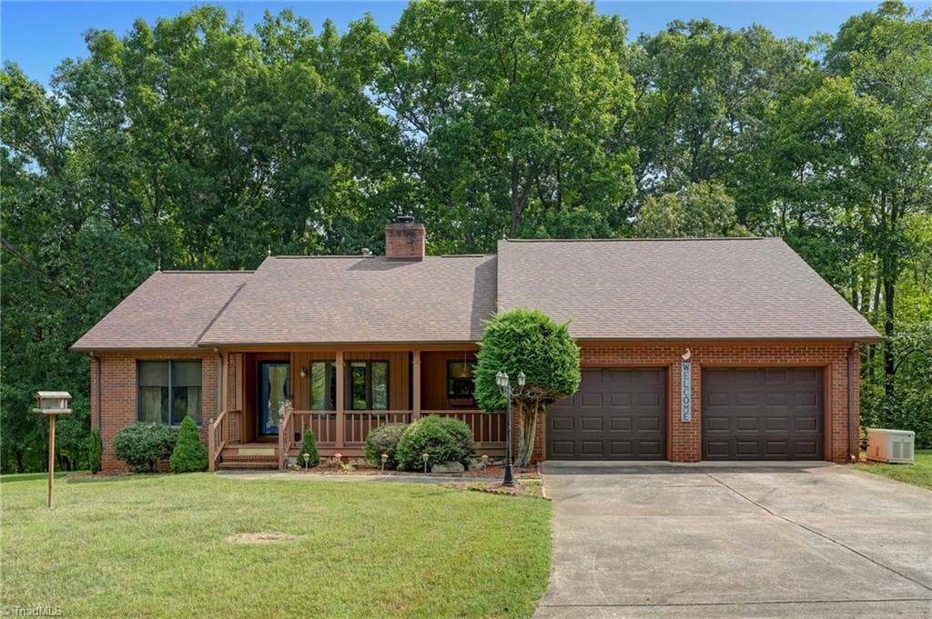 Stick/Site Built at 1203 Brooks Road, Reidsville NC 27320, Reidsville, photo 35 of 98