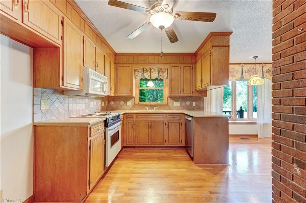 Stick/Site Built at 1203 Brooks Road, Reidsville NC 27320, Reidsville, photo 49 of 98