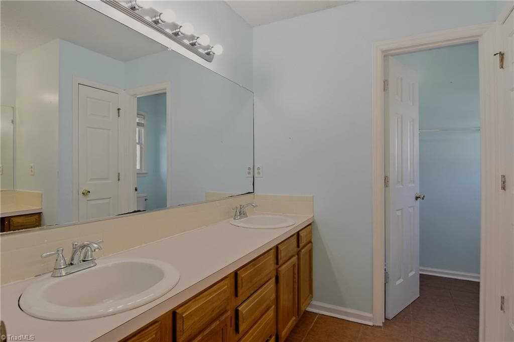 Stick/Site Built at 3709 Signet Drive, Winston-Salem NC 27101, Winston-Salem, photo 15 of 30