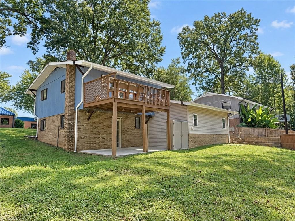 Stick/Site Built at 109 Potter Drive, Jamestown NC 27282, Jamestown, photo 8 of 50