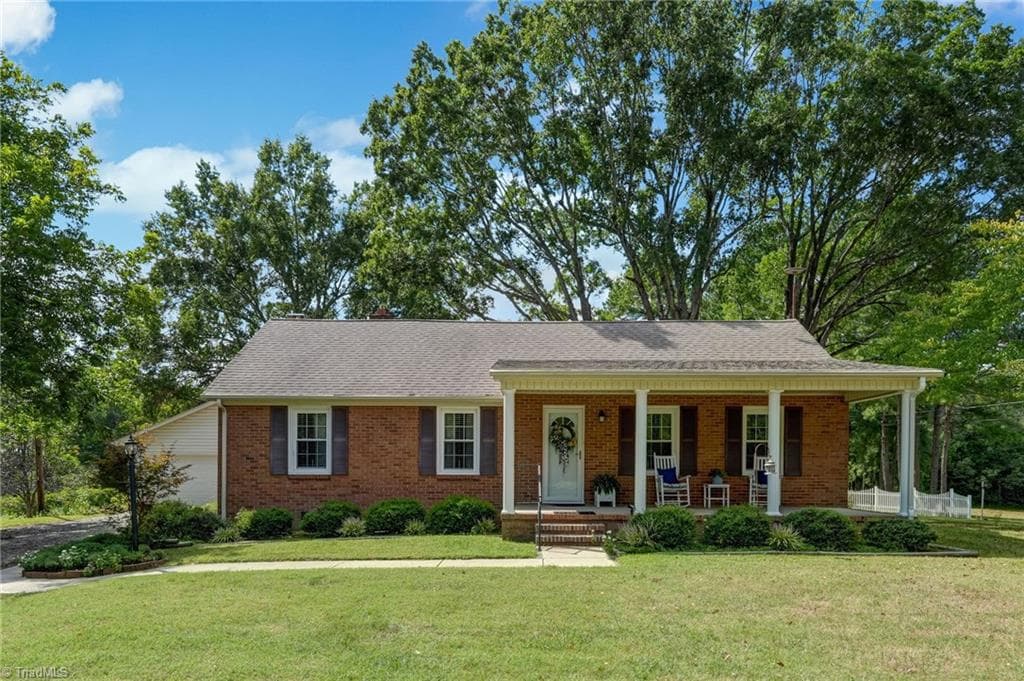 Stick/Site Built at 4108 Union Ridge Road, Burlington NC 27217, Burlington, photo 3 of 98