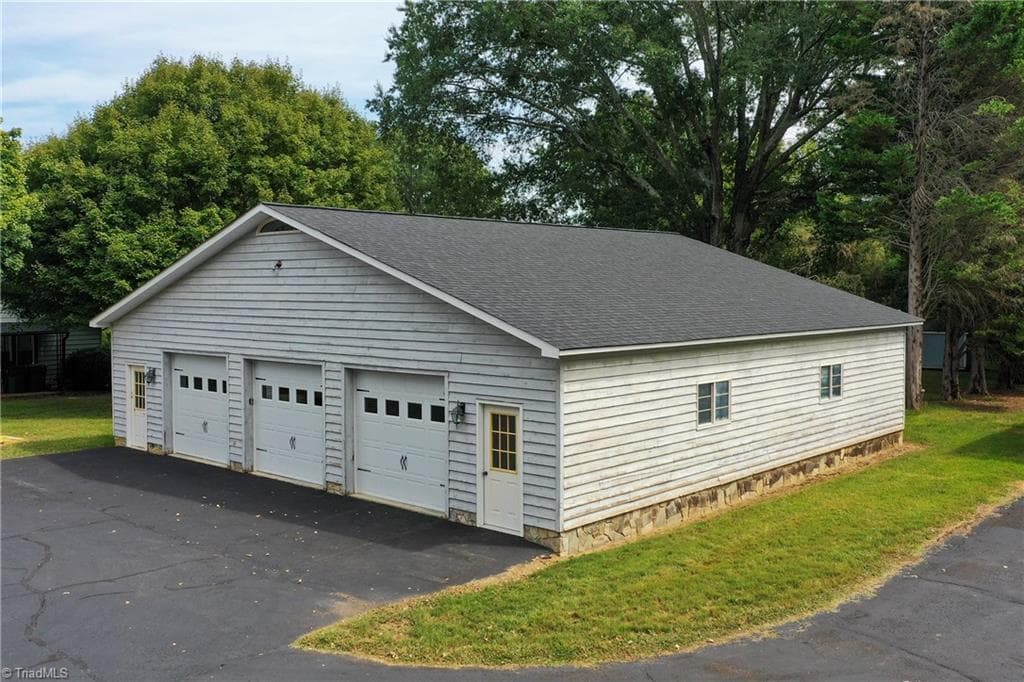 Stick/Site Built at 691 Salisbury Street, Mocksville NC 27028, Mocksville, photo 43 of 90