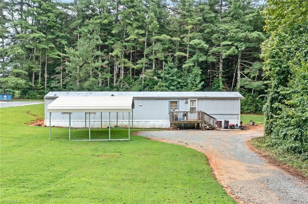 Manufactured Home at 7410 Olin Road, Pfafftown NC 27040, Pfafftown, photo 17 of 32