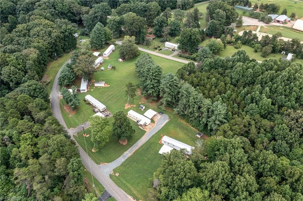 Manufactured Home at 7410 Olin Road, Pfafftown NC 27040, Pfafftown, photo 22 of 32