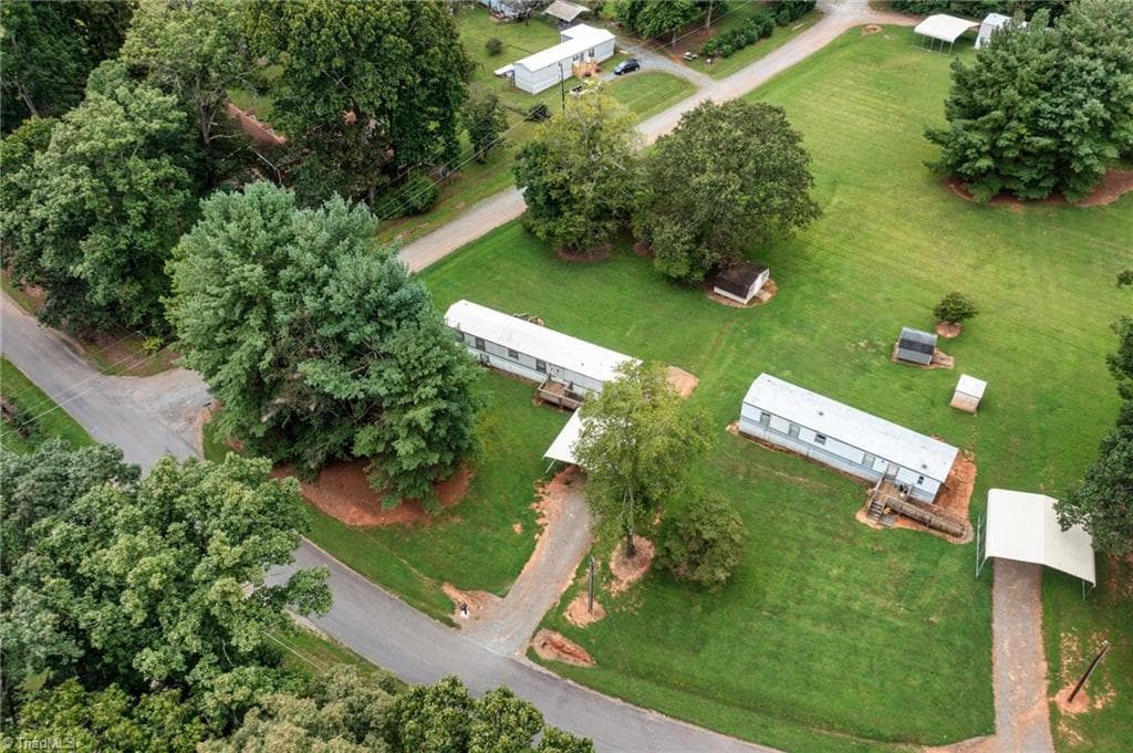 Manufactured Home at 7410 Olin Road, Pfafftown NC 27040, photo 20 of 32