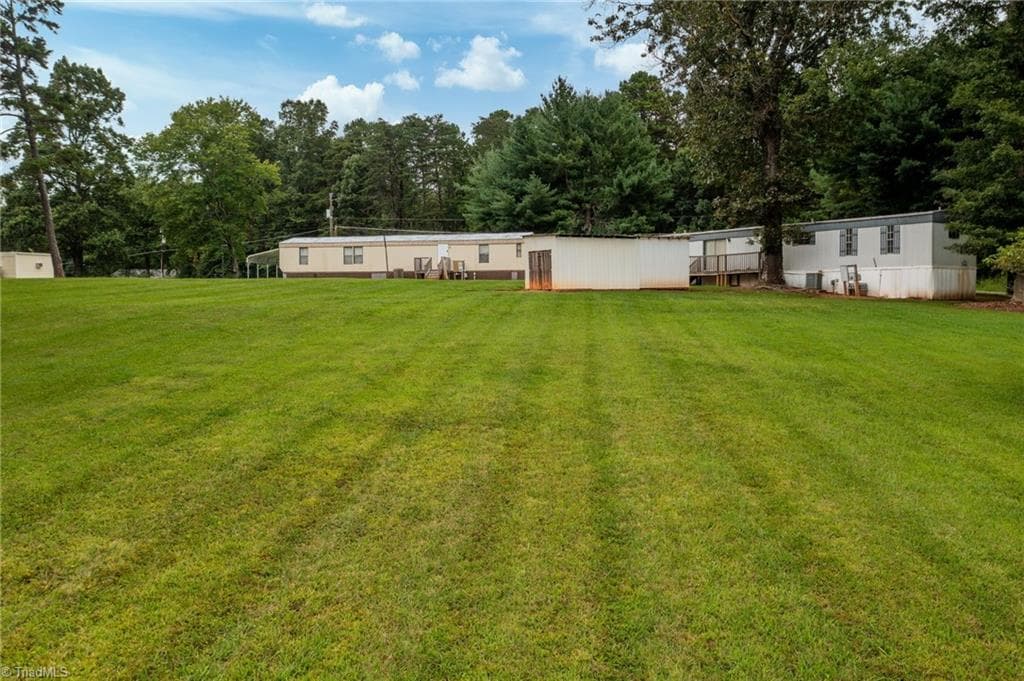 Manufactured Home at 7410 Olin Road, Pfafftown NC 27040, Pfafftown, photo 10 of 32