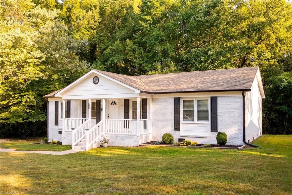 Stick/Site Built at 231 Pine Tree Road, Winston-Salem NC 27105, photo 2 of 26