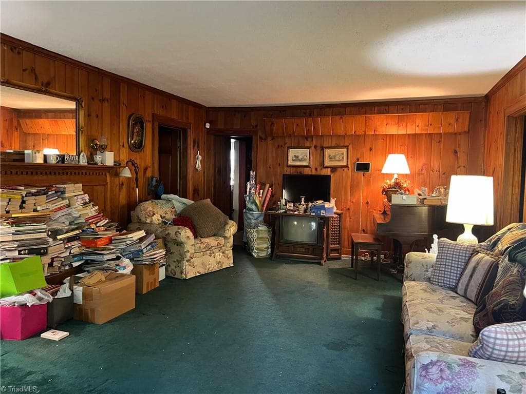Stick/Site Built at 342 Moore Avenue, Mount Airy NC 27030, Mount Airy, photo 13 of 24